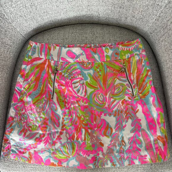 Lilly Pulitzer Skort Pink/Green/ Blue Floral Design US Size 4 - Picture 1 of 5